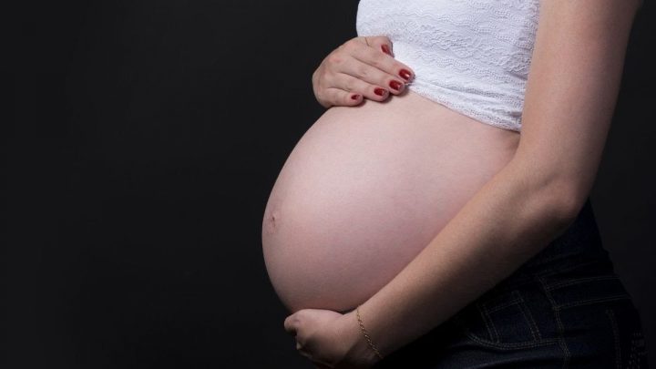 Pernambuco vai retomar vacinação de grávidas e puérperas com vacina da Pfizer