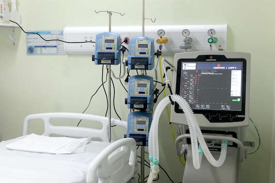Hospital de Campanha de Caruaru inicia mês de junho com mais 10 leitos de UTI Covid