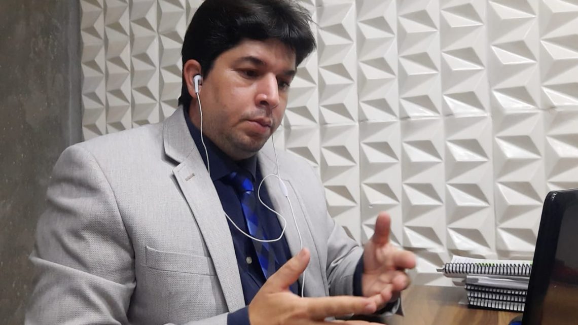 Fagner propõe Auxílio Emergencial para beneficiar outras categorias que atuam no São João Fagner propõe Auxílio Emergencial para beneficiar outras categorias que atuam no São João
