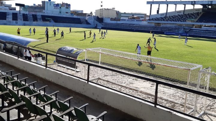 Central vence de virada o Caucáia pela Série D em Caruaru