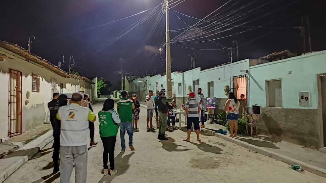 Festa com cerca de 100 pessoas em Caruaru é encerrada e organizador conduzido à delegacia