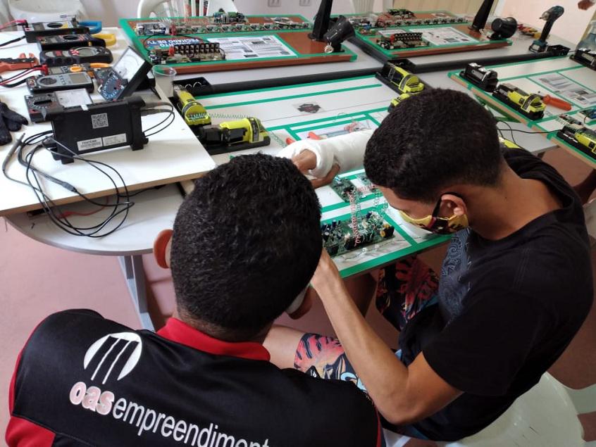Funase completa 55 anos com caravana de educação profissional para a juventude em Caruaru Funase completa 55 anos com caravana de educação profissional para a juventude em Caruaru
