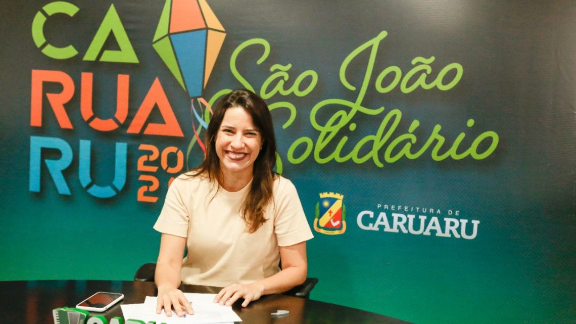 Prefeita de Caruaru anuncia o São João Solidário 2021 e novos benefícios para trabalhadores