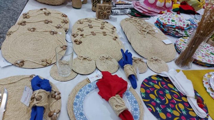 Exposição de artesanato da Funase é retomada em shopping de Caruaru