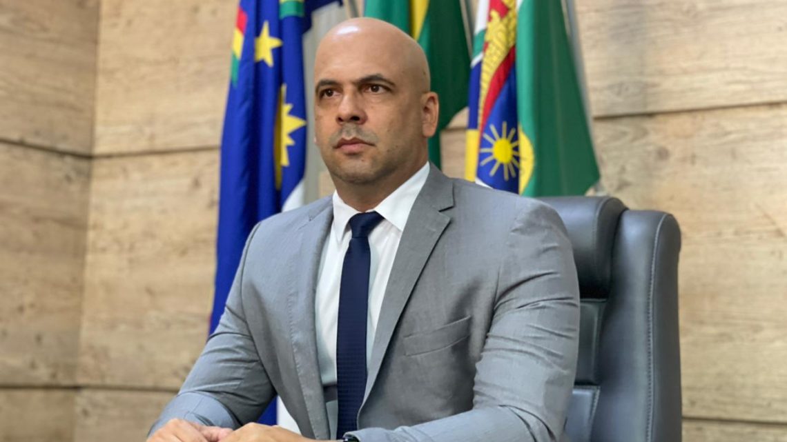 Anderson Correia se posiciona contra o fechamento da Câmara Regional do TJPE em Caruaru Anderson Correia se posiciona contra o fechamento da Câmara Regional do TJPE em Caruaru