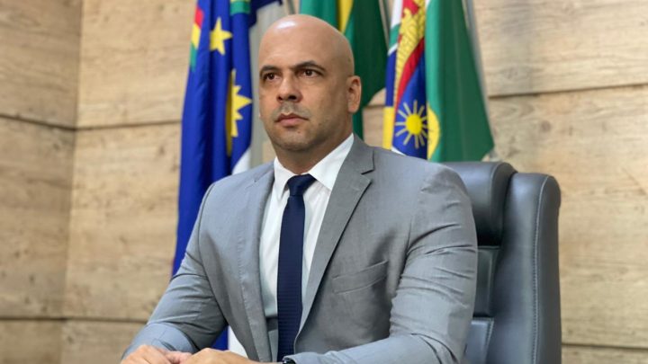 Anderson Correia se posiciona contra o fechamento da Câmara Regional do TJPE em Caruaru