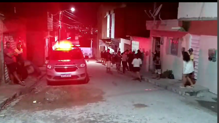 Homem é morto dentro da própria casa em Caruaru neste domingo (27)
