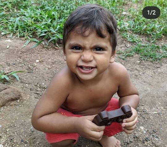 Criança de 3 anos morre atropelada por moto em Toritama