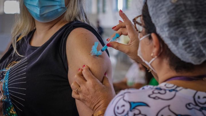 Vacinação contra a gripe é prorrogada em Caruaru para grupos prioritários