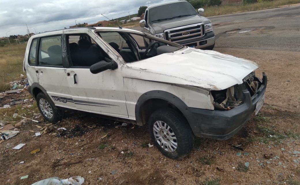 Assaltos e acidentes entre Caruaru e Brejo da Madre de Deus; DRE promete reconstruir a PE-145 Assaltos e acidentes entre Caruaru e Brejo da Madre de Deus; DRE promete reconstruir a PE-145