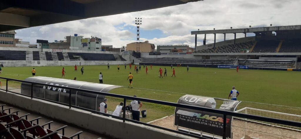 Central perde para o Atlético/CE e está na penúltima colocação do grupo A3 da Série D Central perde para o Atlético/CE e está na penúltima colocação do grupo A3 da Série D