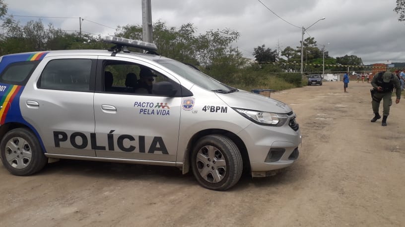 Jovem é morto a tiros em Caruaru nesta segunda-feira (19) Jovem é morto a tiros em Caruaru nesta segunda-feira (19)
