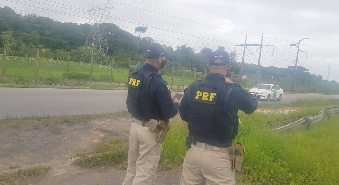 PRF-PE inicia operação para identificar locais de risco nas BRs 101, 232 e 408 PRF-PE inicia operação para identificar locais de risco nas BRs 101, 232 e 408