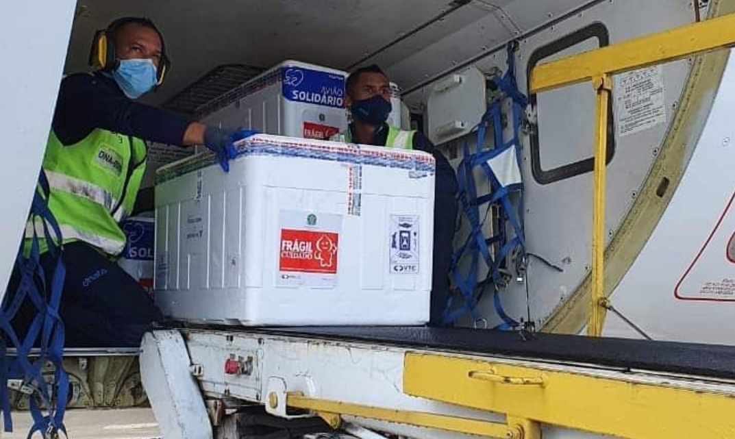 Pernambuco recebeu mais 230.200 vacinas contra covid-19 neste sábado (3)