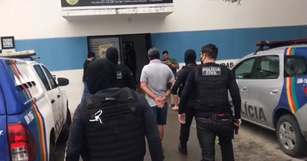 Pedofolia: Casal preso por estupro, exploração sexual e aliciamento de criança em Caruaru Pedofolia: Casal preso por estupro, exploração sexual e aliciamento de criança em Caruaru