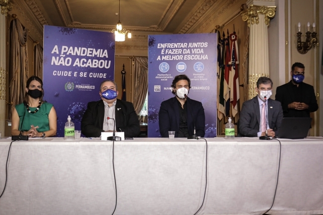 Governo-PE libera festas e eventos sociais, amplia horário de bares e restaurantes Governo-PE libera festas e eventos sociais, amplia horário de bares e restaurantes