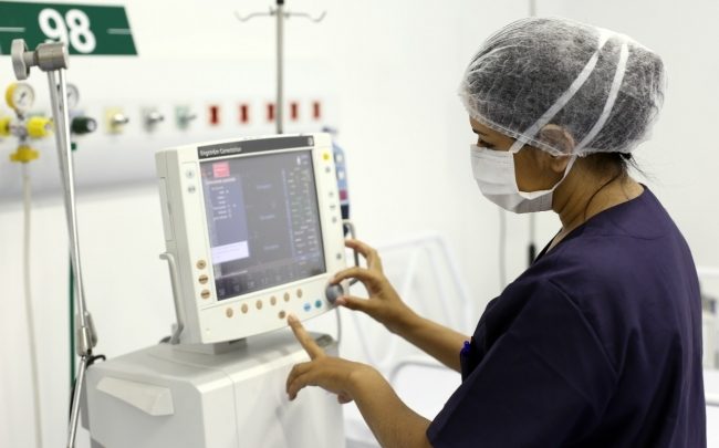Pernambuco tem menos de mil pacientes em UTIs Covid