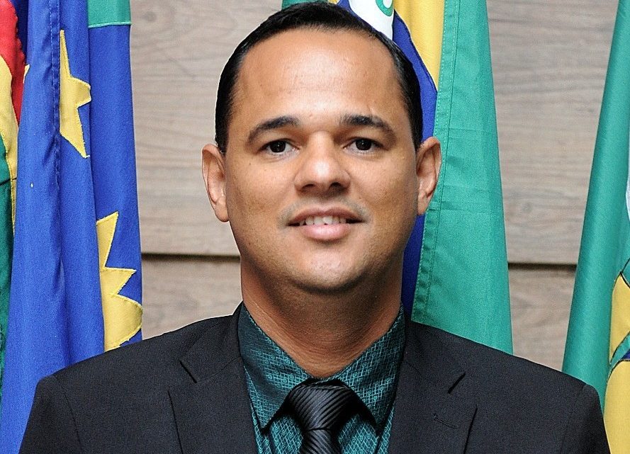 Irmão Ronaldo pede a implantação de posto policial no residencial Alto do Moura e em Lagoa de Pedra