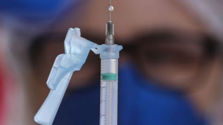 Riacho das Almas inicia agendamento de pessoas com 30 anos para vacinação contra a Covid-19