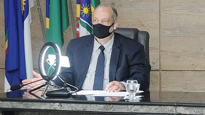 Jorge Quintino cobra volta às sessões presencias na Câmara de Vereadores