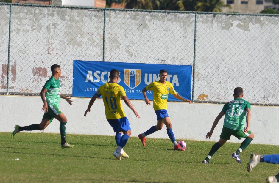 Caruaru City empata jogo-treino no Estádio Vera Cruz neste sábado (14) Caruaru City empata jogo-treino no Estádio Vera Cruz neste sábado (14)