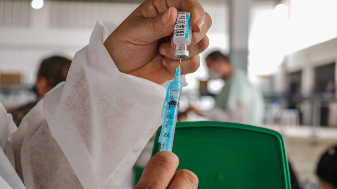 Caruaru abre pré-cadastro de vacinação contra covid-19 para adolescentes a partir de 12 anos