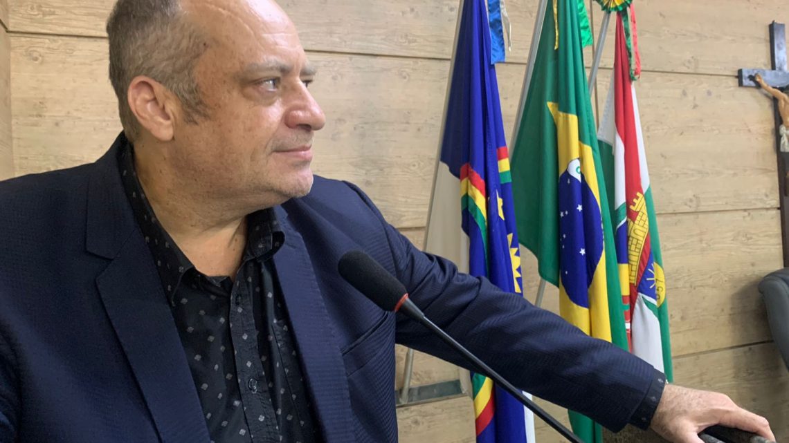 Pronunciamento do presidente da Comissão de Educação, Cultura e Esportes de Caruaru, Jorge Quintino