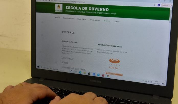 Prefeitura de Caruaru abre inscrições para três cursos da Escola de Governo