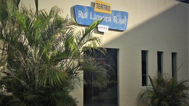 Sesc Caruaru promove programação cultural na reabertura do Teatro Rui Limeira Rosal