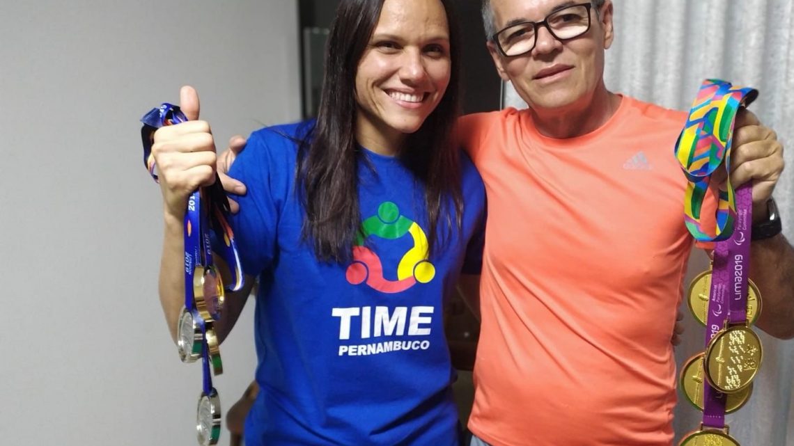 Nadadora ex-aluna do Diocesano de Caruaru obtém novo recorde paralímpico e é ouro em Tóquio
