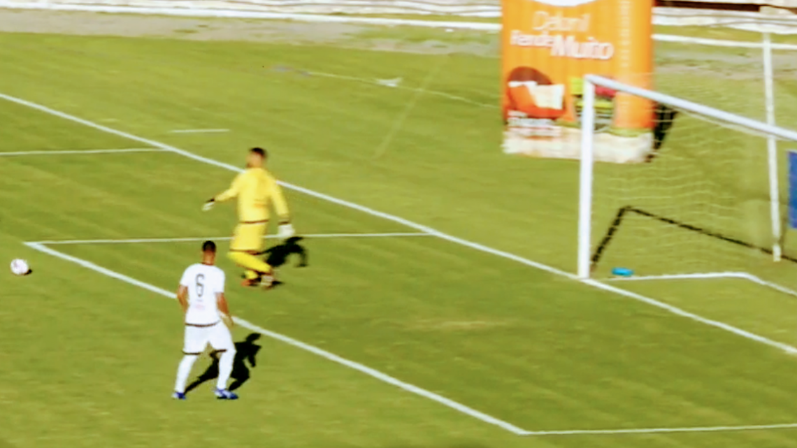 Central perde para o Campinense e permanece na lanterna da Série D