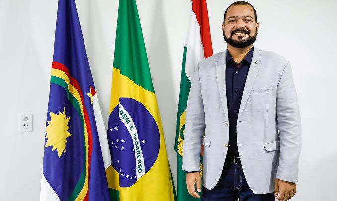 Breno Feitoza sai da Secretaria de Saúde de Caruaru