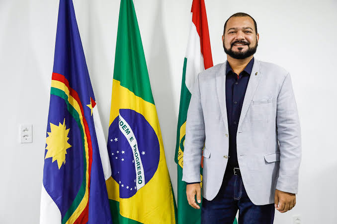 Breno Feitoza sai da Secretaria de Saúde de Caruaru