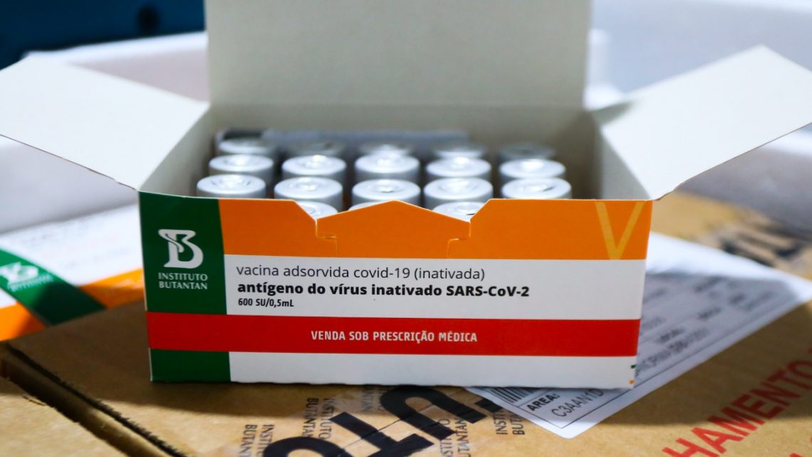 Mais de 107 mil doses da Coronavac garantem complementação de esquemas vacinais em Pernambuco