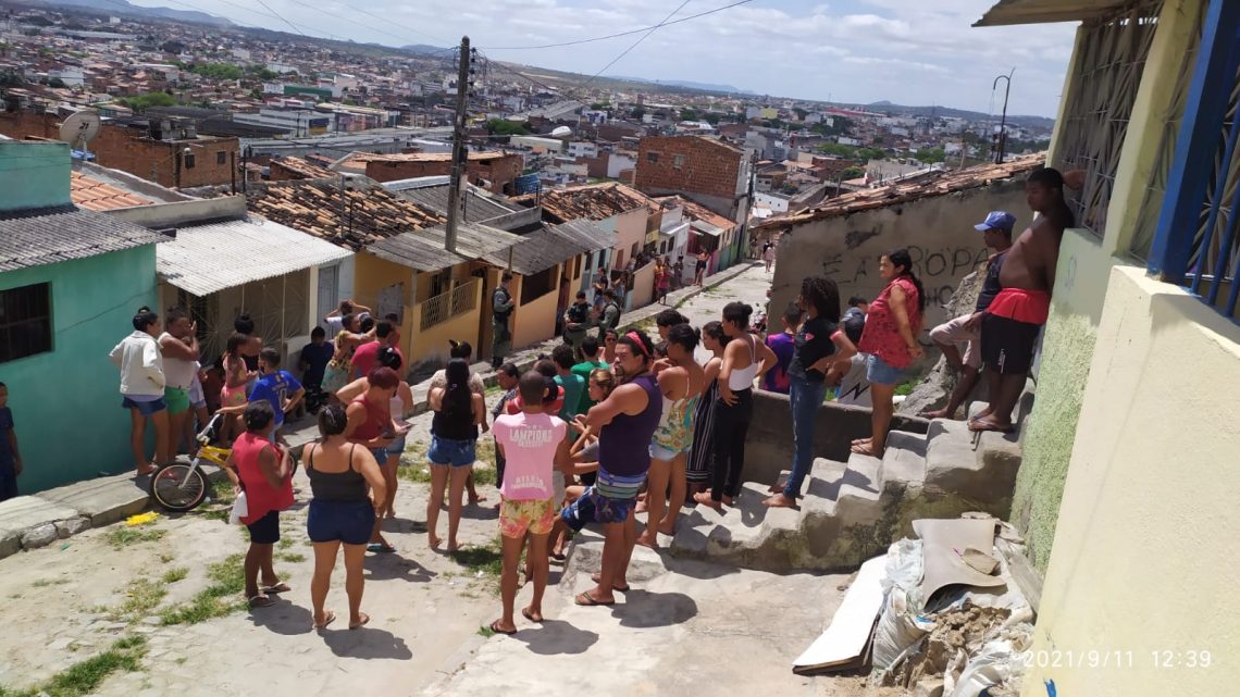 Jovem é morto a tiros em Caruaru neste sábado (11)