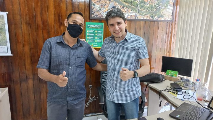 Vereador Irmão Ronaldo se reúne com secretário Ytalo Farias e faz várias reivindicações