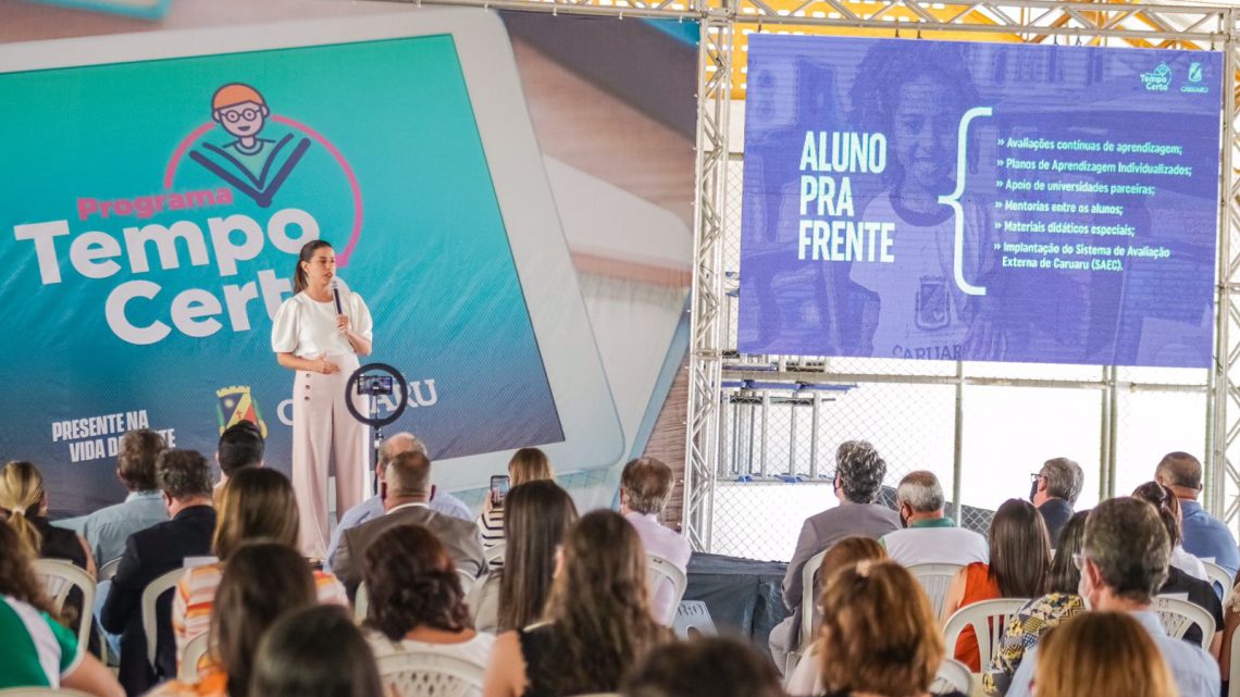 Raquel Lyra lança o programa Tempo Certo para reduzir prejuízos da educação na pandemia Raquel Lyra lança o programa Tempo Certo para reduzir prejuízos da educação na pandemia