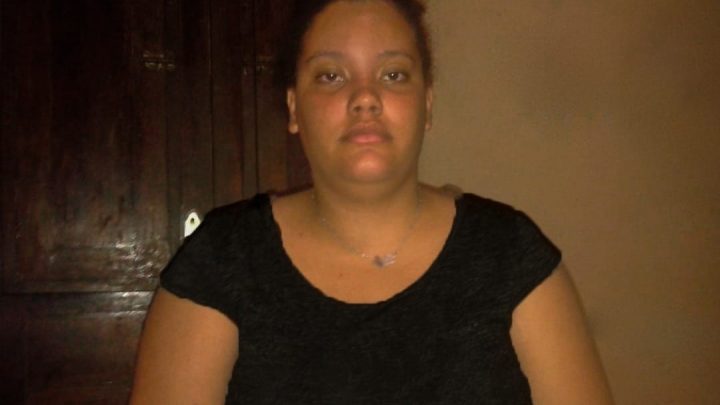 Em dificuldade, esposa de trabalhador autônomo preso no vagão de metrô no Recife à espera de justiça