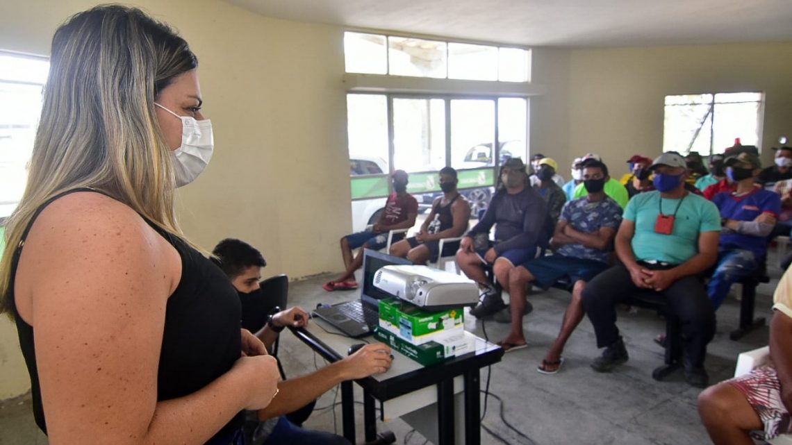 Ceaca promove treinamento sobre manipulação de alimentos Ceaca promove treinamento sobre manipulação de alimentos