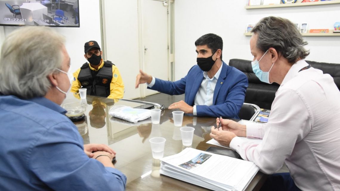 Erick Lessa debate valorização dos Agentes de Trânsito em reunião com diretoria do Detran Erick Lessa debate valorização dos Agentes de Trânsito em reunião com diretoria do Detran
