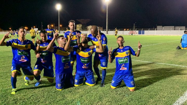 Caruaru City vence de goleada no Sertão e assume liderança na Série A2