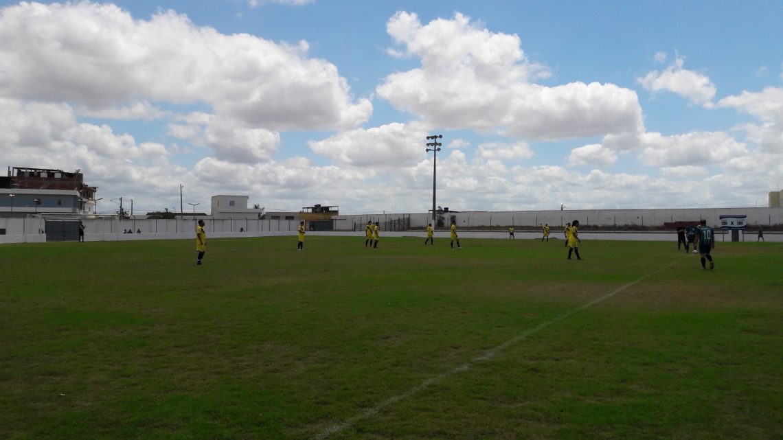 Máster do Central vence Máster do Surubim Clube em jogo festivo e beneficente