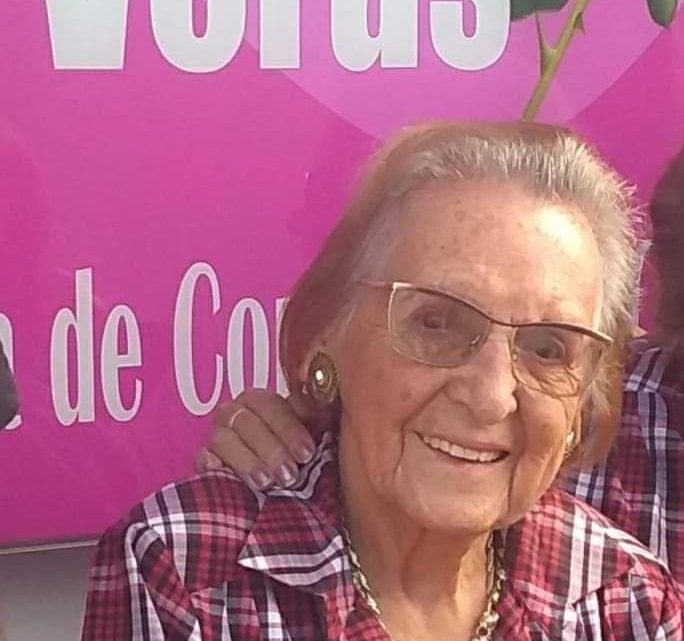 Morre Leni Pierre sócia fundadora da Liga Feminina de Combate ao Câncer de Caruaru Morre Leni Pierre sócia fundadora da Liga Feminina de Combate ao Câncer de Caruaru