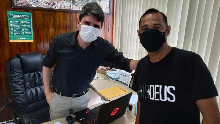 Solicitações de retirada de entulhos e capinação do vereador Irmão Ronaldo são atendidas