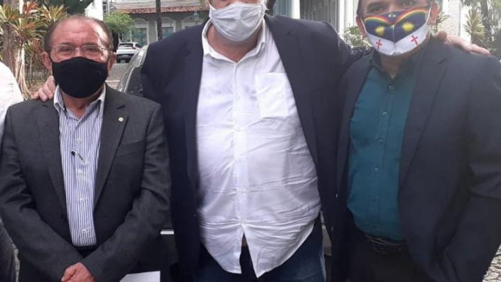 Vereador Jorge Quintino leva caruaruenses até sede da Fundaj em busca de recursos para reformar Acaccil