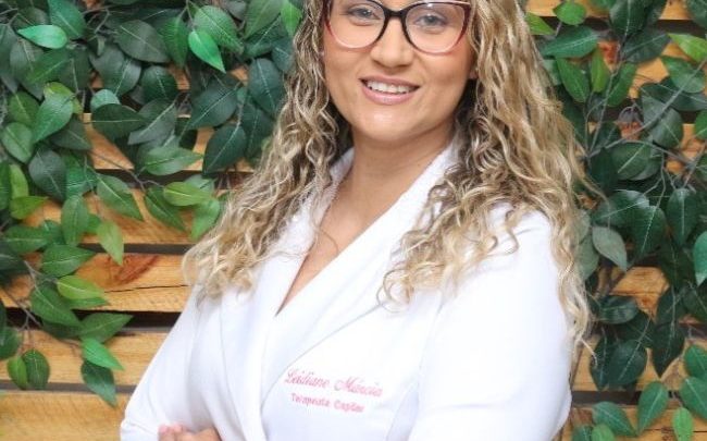 Terapeuta capilar explica verdades e mitos sobre os cuidados com os cabelos