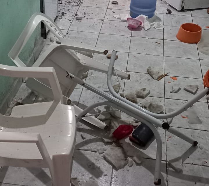 Homem é preso por destruir a casa da ex-companheira em Caruaru