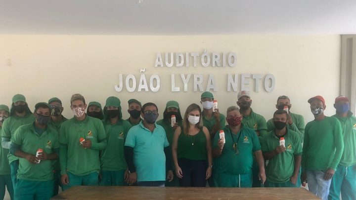 Ceaca distribui protetor solar para fiscais e agentes de limpeza