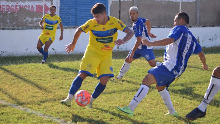 Caruaru City enfrenta o Ipojuca pelo Pernambucano Série A2 neste sábado (16)