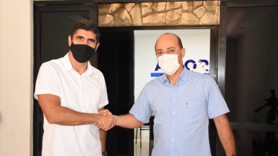 Erick Lessa recebe apoio do policial penal e suplente de vereador de Caruaru, Sérgio Siqueira